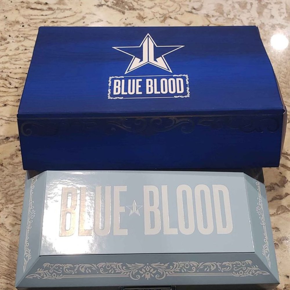 Jeffree Star Blue Blood Palette